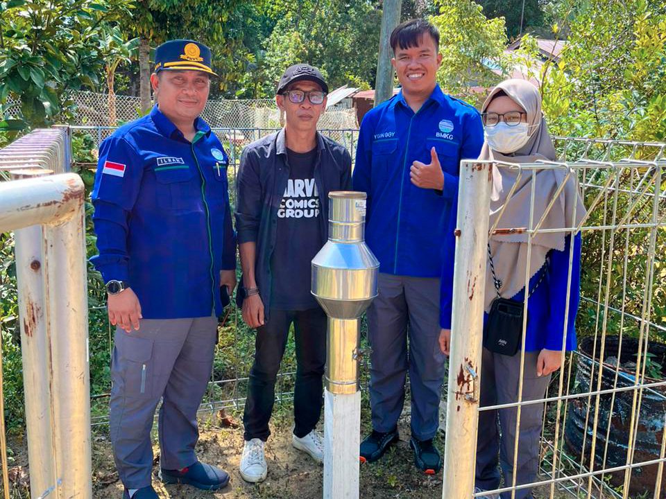 Kunjungan Stamet RHA ke Pos Hujan Kerjasama